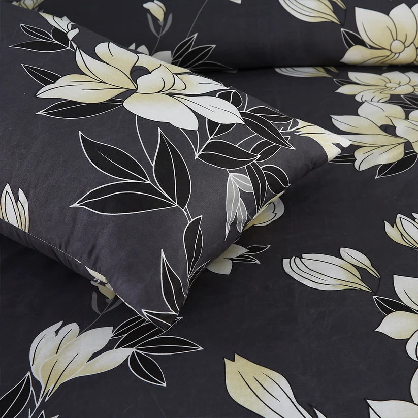  Black Magnolia Floral Printed Bedsheet Set
