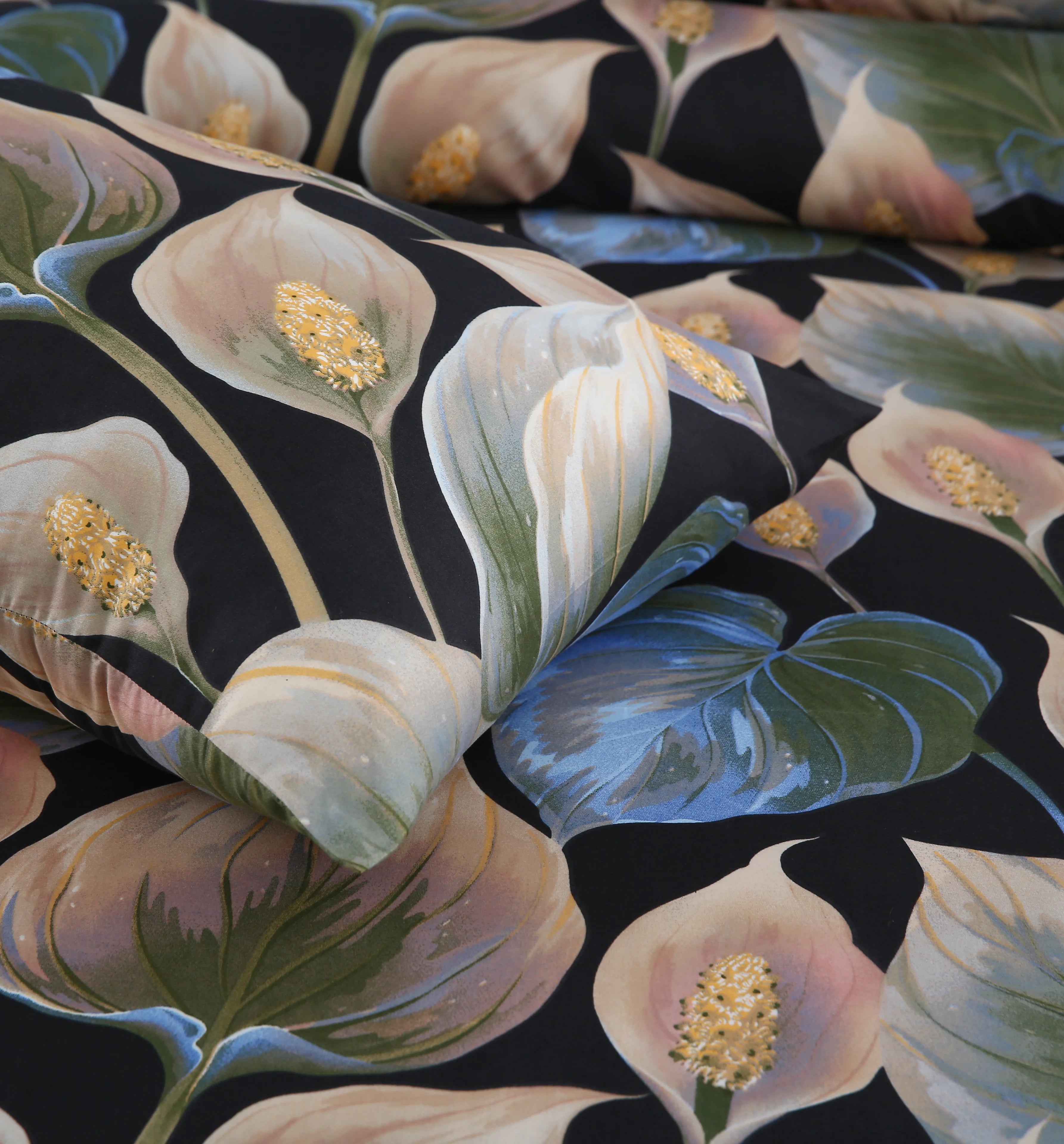 3 Piece Black Tropical Leaf | Modern Botanical Bedsheet Set-2051