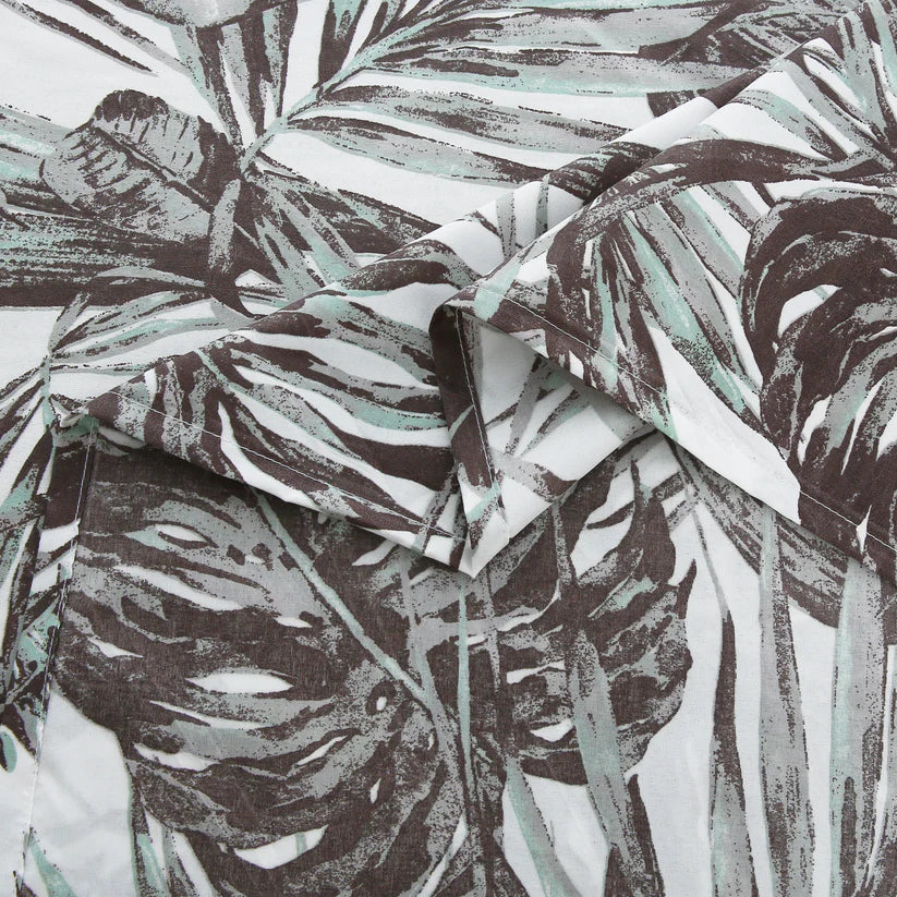 3 Piece - Palm Leaves Flowered Bedsheet Set - 2062
